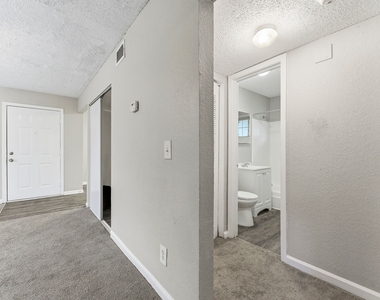 3529 Glenwood Road - Photo Thumbnail 11