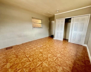 4 Sunshine Boulevard - Photo Thumbnail 21