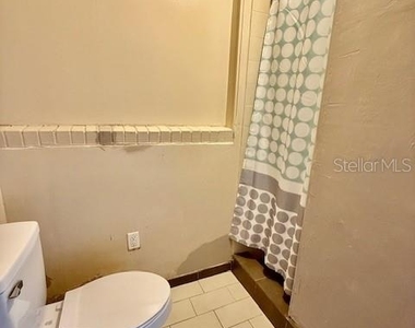 4 Sunshine Boulevard - Photo Thumbnail 27