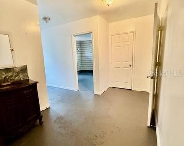 4 Sunshine Boulevard - Photo Thumbnail 25