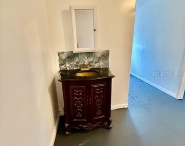 4 Sunshine Boulevard - Photo Thumbnail 26