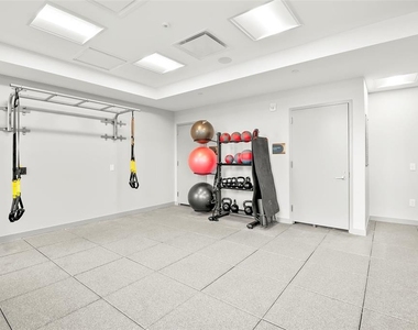 400 Central Avenue - Photo Thumbnail 55