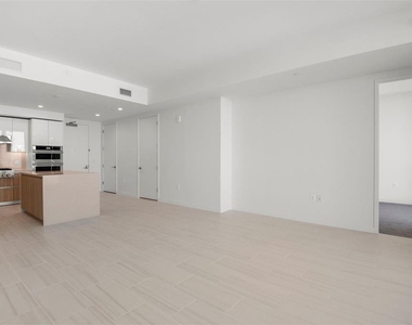 400 Central Avenue - Photo Thumbnail 19