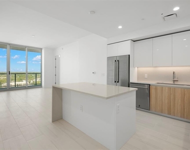 400 Central Avenue - Photo Thumbnail 9