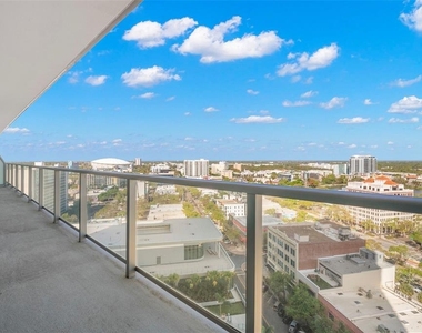 400 Central Avenue - Photo Thumbnail 2