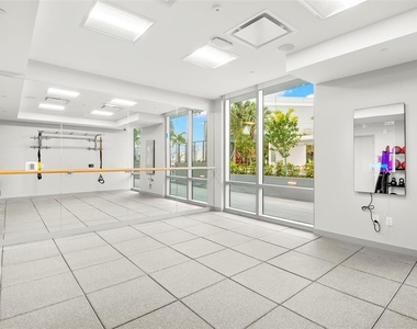 400 Central Avenue - Photo Thumbnail 54