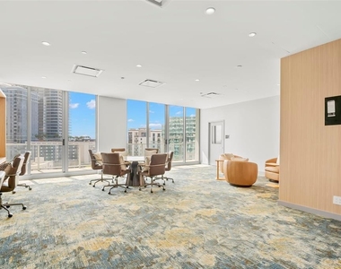 400 Central Avenue - Photo Thumbnail 60