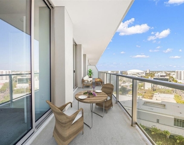 400 Central Avenue - Photo Thumbnail 16