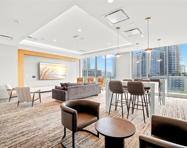 400 Central Avenue - Photo Thumbnail 58