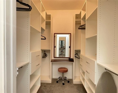 1216 S Missouri Avenue - Photo Thumbnail 8