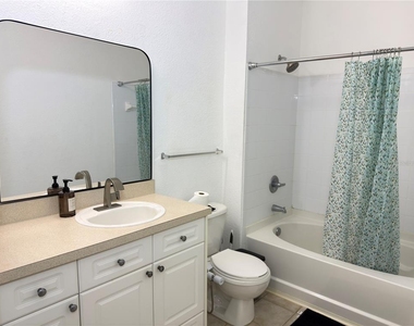 1216 S Missouri Avenue - Photo Thumbnail 10