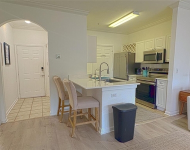 1216 S Missouri Avenue - Photo Thumbnail 3