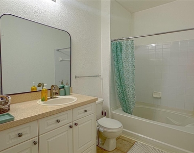 1216 S Missouri Avenue - Photo Thumbnail 9