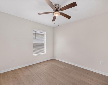 10231 Opaline Sky Court - Photo Thumbnail 24