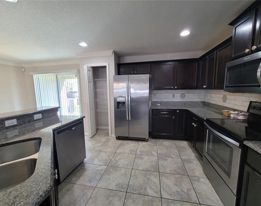 27542 Desert Willow Way - Photo Thumbnail 8
