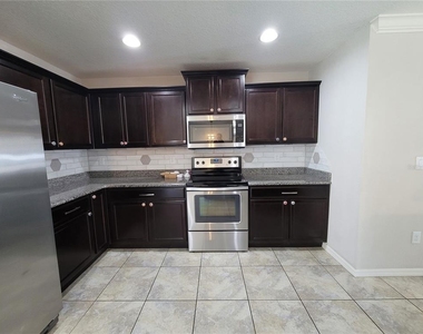 27542 Desert Willow Way - Photo Thumbnail 7