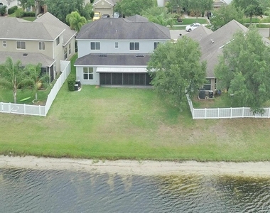 13714 Artesa Bell Drive - Photo Thumbnail 32