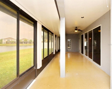 13714 Artesa Bell Drive - Photo Thumbnail 27