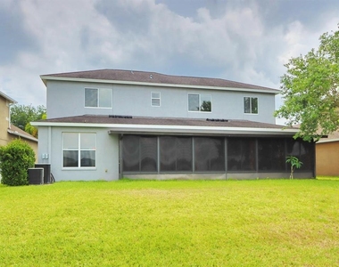 13714 Artesa Bell Drive - Photo Thumbnail 27