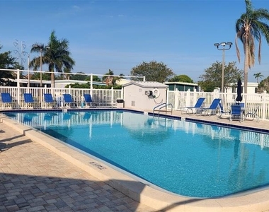 373 Majesty Drive - Photo Thumbnail 3