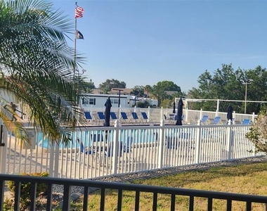 373 Majesty Drive - Photo Thumbnail 18