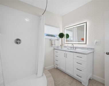 540 59th Avenue - Photo Thumbnail 11