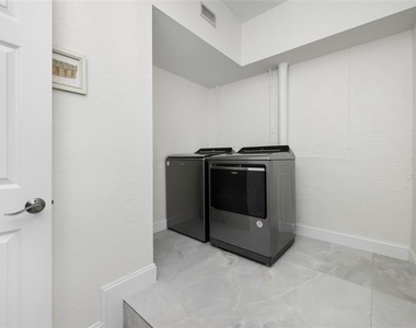540 59th Avenue - Photo Thumbnail 40