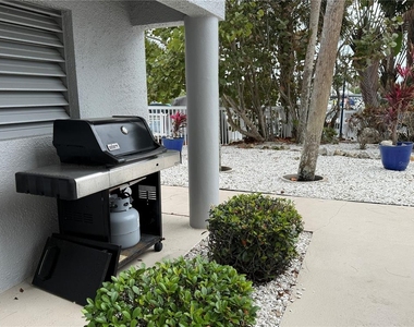 4823 Ebbtide Lane - Photo Thumbnail 33