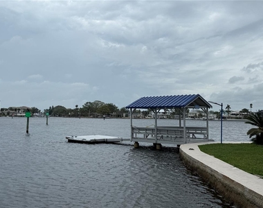 4823 Ebbtide Lane - Photo Thumbnail 38