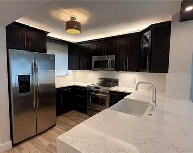 4823 Ebbtide Lane - Photo Thumbnail 8