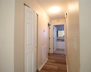 720 Newton Avenue S - Photo Thumbnail 6
