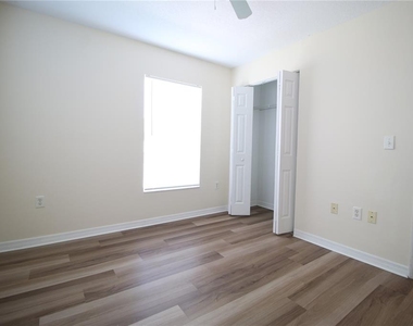 720 Newton Avenue S - Photo Thumbnail 12