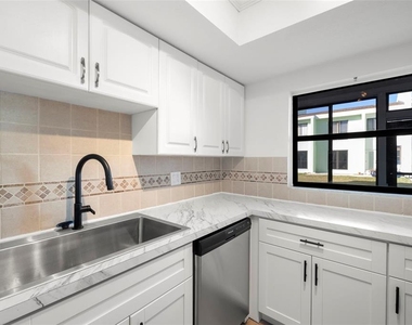 1 Windrush Boulevard - Photo Thumbnail 17