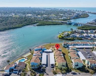 1 Windrush Boulevard - Photo Thumbnail 49