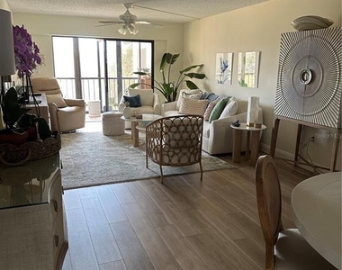 9433 Harbor Greens Way - Photo Thumbnail 10