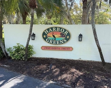 9433 Harbor Greens Way - Photo Thumbnail 25