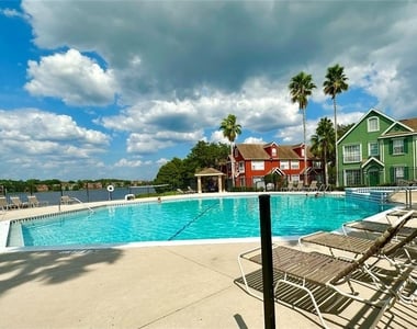 10534 White Lake Court - Photo Thumbnail 26