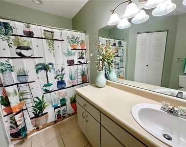 10534 White Lake Court - Photo Thumbnail 14