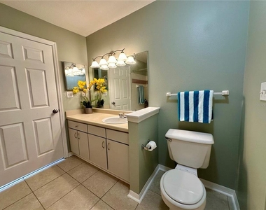 10534 White Lake Court - Photo Thumbnail 12