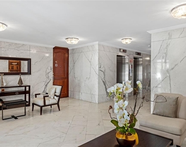 860 Ashford Ave - Photo Thumbnail 28
