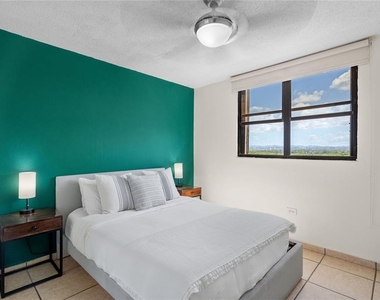 2306 Laurel - Photo Thumbnail 10