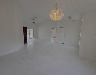 11435 Sw 140th Avenue - Photo Thumbnail 3