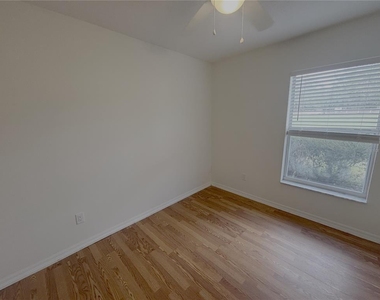 11435 Sw 140th Avenue - Photo Thumbnail 17