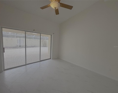 11435 Sw 140th Avenue - Photo Thumbnail 6