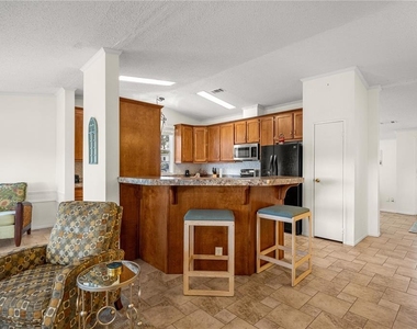 18850 Se 12th Lane - Photo Thumbnail 7