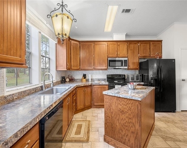 18850 Se 12th Lane - Photo Thumbnail 9