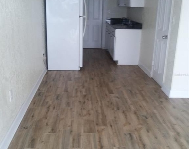 1710 S Washington Avenue - Photo Thumbnail 2