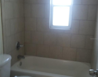 1710 S Washington Avenue - Photo Thumbnail 13
