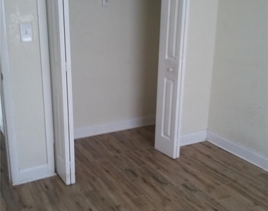 1710 S Washington Avenue - Photo Thumbnail 8