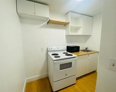1341 West Point Drive - Photo Thumbnail 6